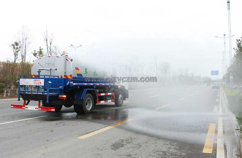 東風153 12噸灑水車高位花灑實拍圖片.jpg